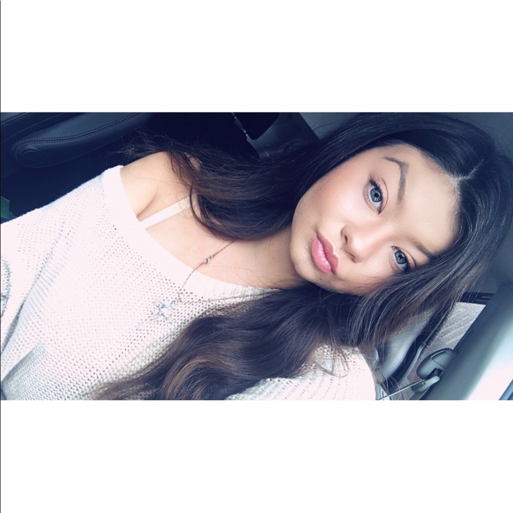 Meet your Posher, Nicole